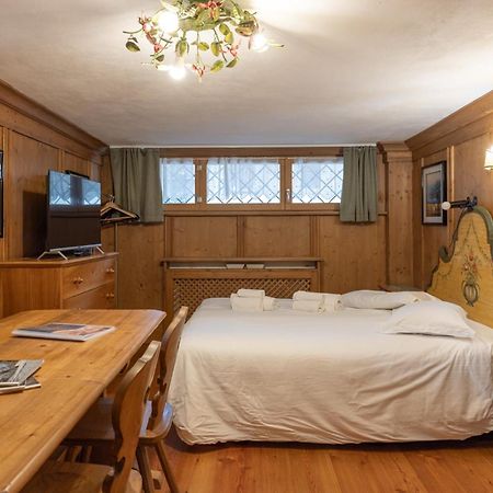 FALORIA Studio Apartment Cortina dʼAmpezzo Exterior foto